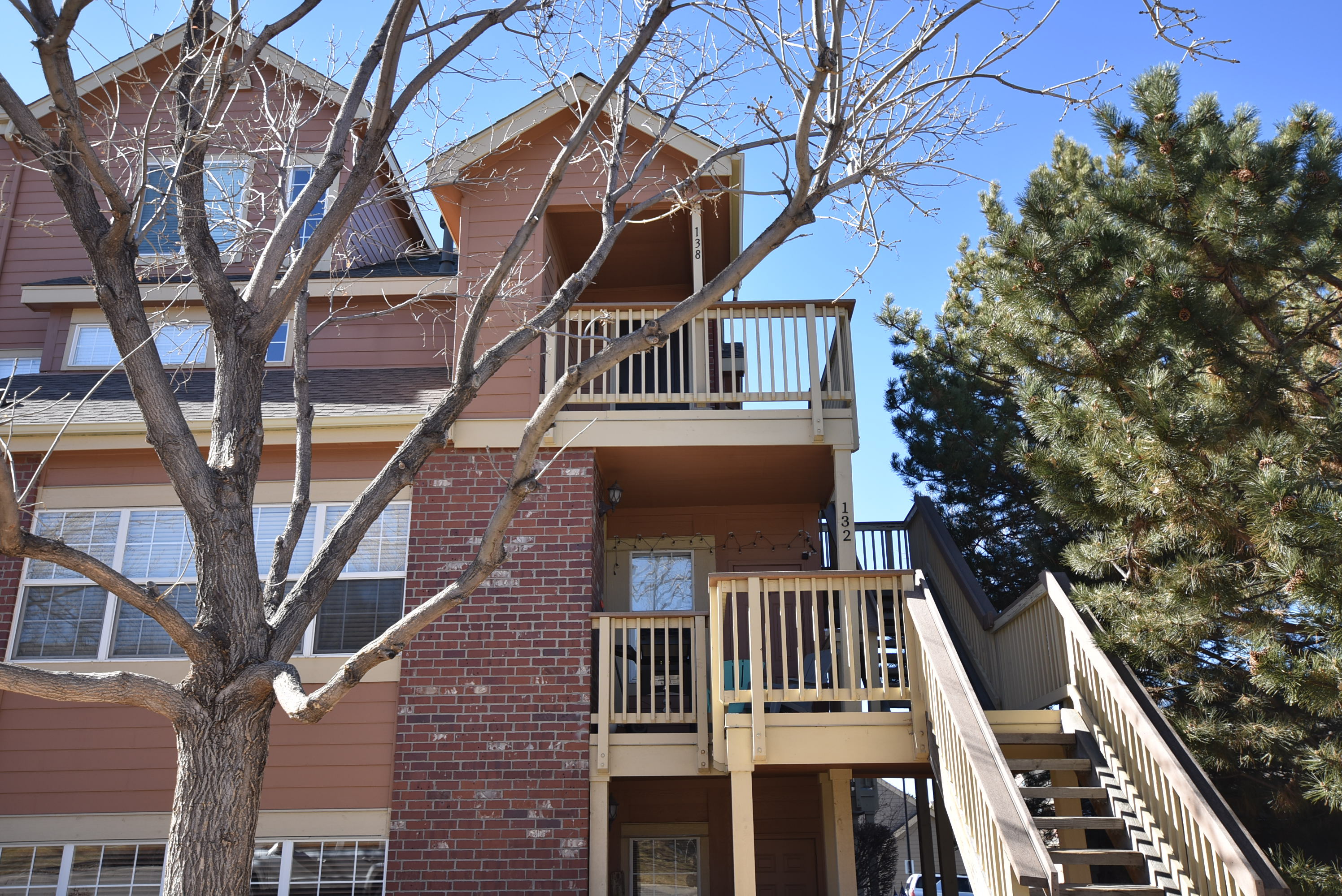 New Listing Sterling Commons II Penthouse Condo Aur